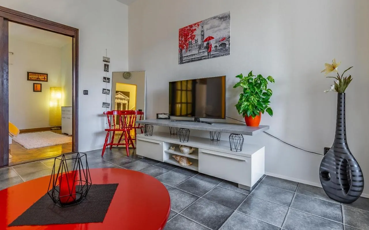 Apartman 39 Pula 0*,  Croatia