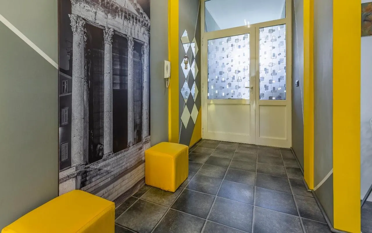 Apartman 39 Pula 0*,  Croatia